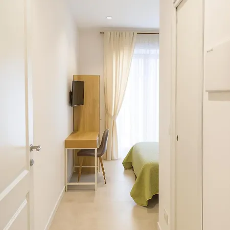 4 Seasons Trastevere Gasthof 4*