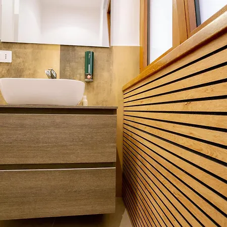 4 Seasons Trastevere