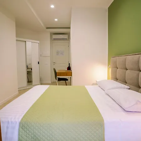 4 Seasons Trastevere Rom