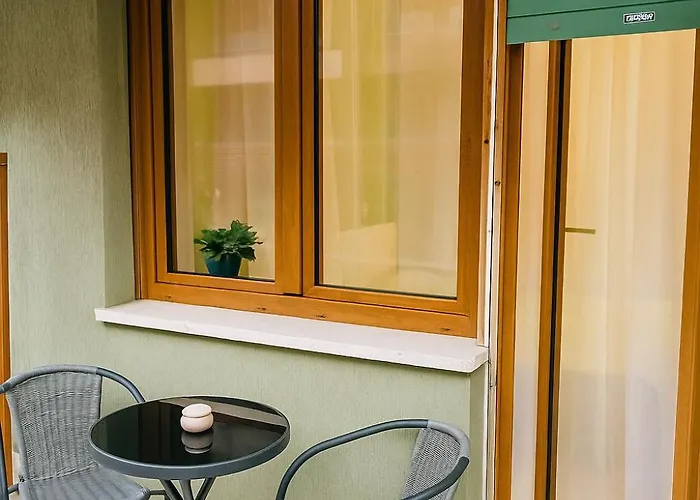 4 Seasons Trastevere Guest house 4*